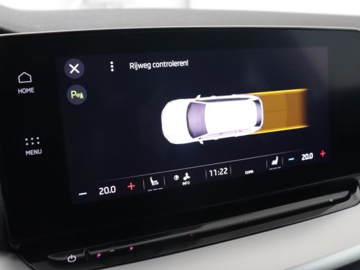 Skoda Octavia 1.5 TSI First Edition | Stoelverwarming | Adaptive cruise | Carplay | Sfeerverlichting | Matrix L... ActivLease financial lease