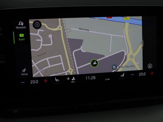 Skoda Octavia 1.5 TSI First Edition | Stoelverwarming | Adaptive cruise | Carplay | Sfeerverlichting | Matrix L... ActivLease financial lease