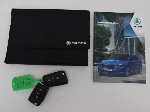 Skoda Scala 1.0 TSI Ambition | Carplay | Full LED | Cruise control | Airco | Bluetooth | DAB ActivLease financial lease