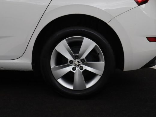 Skoda Scala 1.0 TSI Ambition | Carplay | Full LED | Cruise control | Airco | Bluetooth | DAB ActivLease financial lease