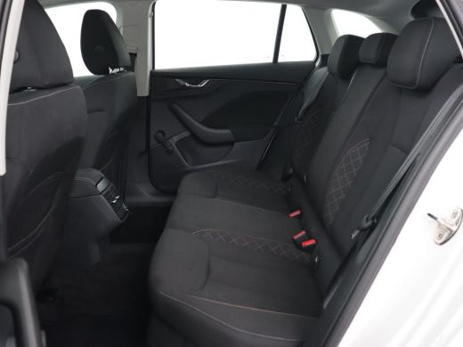 Skoda Scala 1.0 TSI Ambition | Carplay | Full LED | Cruise control | Airco | Bluetooth | DAB ActivLease financial lease