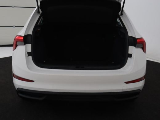 Skoda Scala 1.0 TSI Ambition | Carplay | Full LED | Cruise control | Airco | Bluetooth | DAB ActivLease financial lease