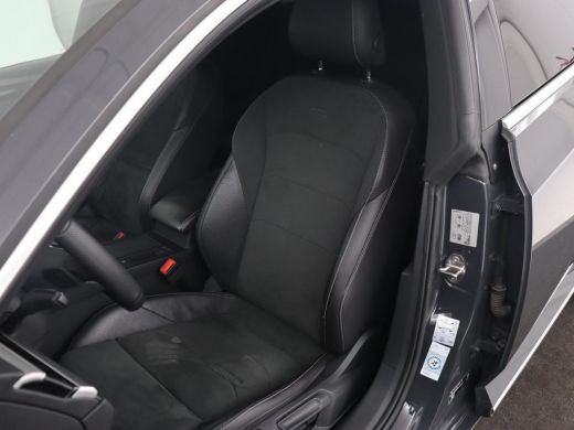 Volkswagen Arteon 1.4 eHybrid R Line | Trekhaak | Leder/Alcantara | Massage | Camera | Adaptive cruise | Achterbank... ActivLease financial lease