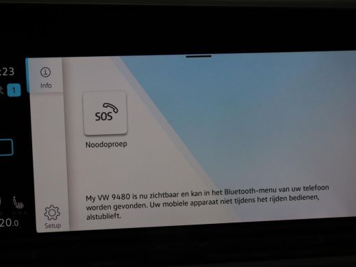 Volkswagen Golf Variant 1.0 TSI Life | Trekhaak | Stoelverwarming | Camera | Carplay | Adaptive cruise | Stuurverwarming ... ActivLease financial lease