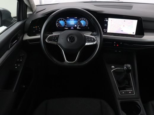 Volkswagen Golf Variant 1.0 TSI Life | Trekhaak | Stoelverwarming | Camera | Carplay | Adaptive cruise | Stuurverwarming ... ActivLease financial lease