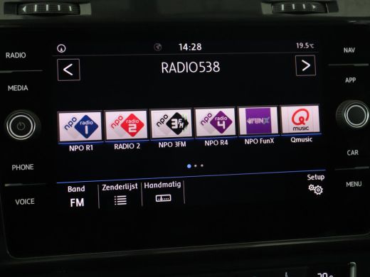 Volkswagen Golf Variant 1.5 TSI Comfortline Business | Trekhaak | Stoelverwarming | Massage | Carplay | Navigatie | Parke... ActivLease financial lease