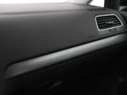 Volkswagen Golf Variant 1.5 TSI Comfortline Business | Trekhaak | Stoelverwarming | Massage | Carplay | Navigatie | Parke... ActivLease financial lease