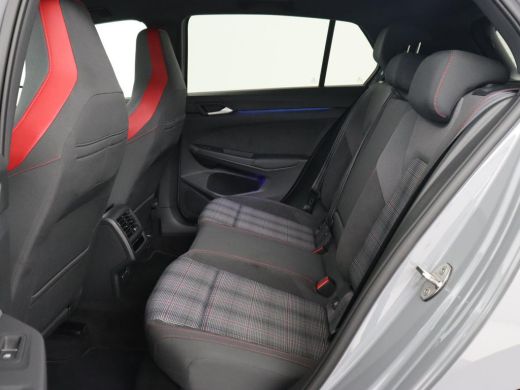 Volkswagen Golf 2.0 TSI GTI | Carplay | Sfeerverlichting | LED Plus | Sportstoelen | Parkeerhulp | Digital Cockpi... ActivLease financial lease