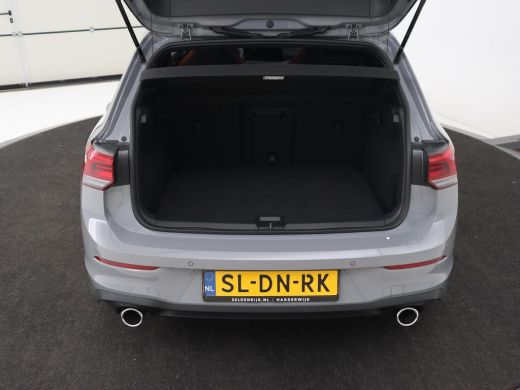 Volkswagen Golf 2.0 TSI GTI | Carplay | Sfeerverlichting | LED Plus | Sportstoelen | Parkeerhulp | Digital Cockpi... ActivLease financial lease