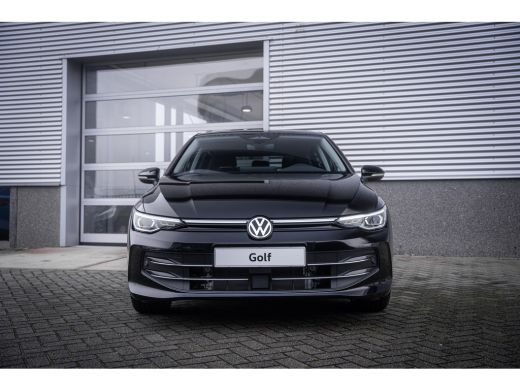 Volkswagen Golf Style Edition eHybrid Inclusief &euro;2000,- inruilvoordeel | 'App-Connect' draadloze smartphone integ... ActivLease financial lease