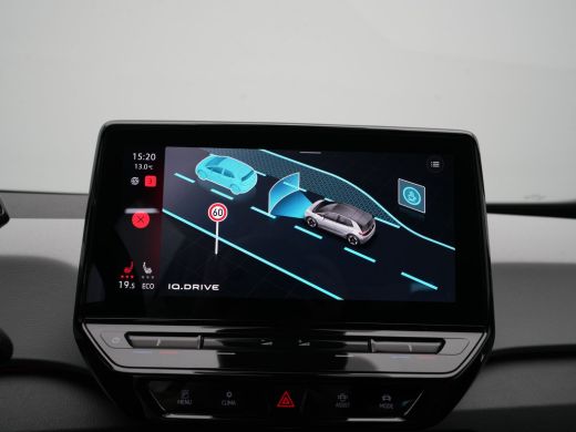 Volkswagen ID.3 First Plus 58 kWh 204pk Camera Navigatie Carplay Stoel/Stuurverwarming Pdc Acc 89 ActivLease financial lease
