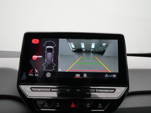 Volkswagen ID.3 First Plus 58 kWh 204pk Camera Navigatie Carplay Stoel/Stuurverwarming Pdc Acc 89 ActivLease financial lease
