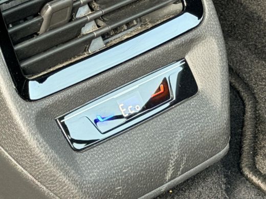 Volkswagen ID.4 GTX 4Motion 77 kWh SoH 92% + 2x Comfort Pakket + design Pakket +  Multi Media Pakket Plus + Assis... ActivLease financial lease