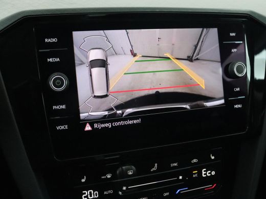 Volkswagen Passat 1.4 TSI PHEV GTE | Trekhaak | Stoelverwarming | Massage | Camera | Carplay | Adaptive cruise | Si... ActivLease financial lease