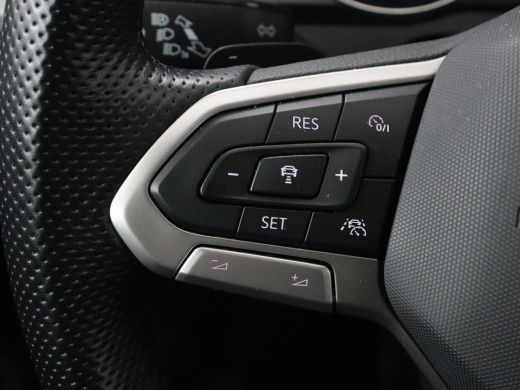 Volkswagen Passat 1.4 TSI PHEV GTE | Trekhaak | Stoelverwarming | Massage | Camera | Carplay | Adaptive cruise | Si... ActivLease financial lease