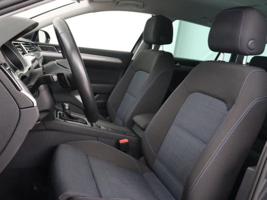 Volkswagen Passat 1.4 TSI PHEV GTE | Trekhaak | Stoelverwarming | Massage | Camera | Carplay | Adaptive cruise | Si... ActivLease financial lease