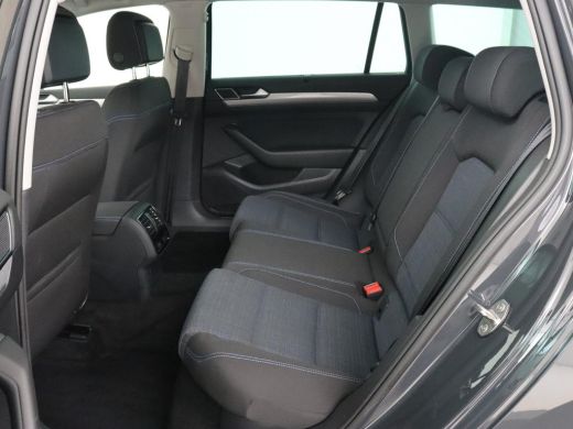 Volkswagen Passat 1.4 TSI PHEV GTE | Trekhaak | Stoelverwarming | Massage | Camera | Carplay | Adaptive cruise | Si... ActivLease financial lease