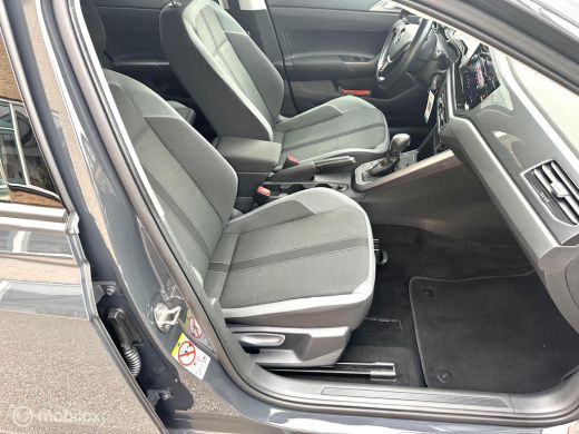 Volkswagen Polo 1.0 TSI 95PK DSG AUTOMAAT HIGHLINE CARPLAY CLIMATE CONROLE SFEERVERLICHTING PARKEERSENSOREN NETTE... ActivLease financial lease