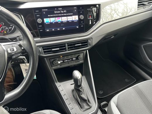 Volkswagen Polo 1.0 TSI 95PK DSG AUTOMAAT HIGHLINE CARPLAY CLIMATE CONROLE SFEERVERLICHTING PARKEERSENSOREN NETTE... ActivLease financial lease