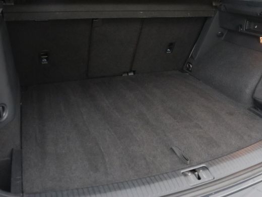 Volkswagen Tiguan 1.4 TSI eHybrid Style | Trekhaak | Stoelverwarming | 360 Camera | Adaptive cruise | Carplay | Par... ActivLease financial lease