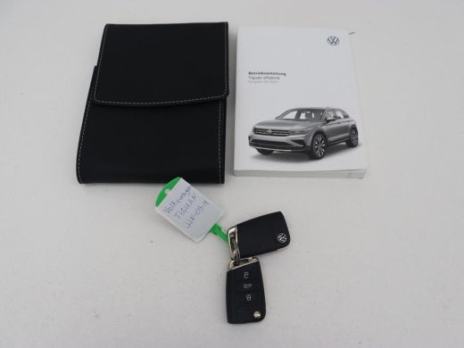 Volkswagen Tiguan 1.4 TSI eHybrid Style | Trekhaak | Stoelverwarming | 360 Camera | Adaptive cruise | Carplay | Par... ActivLease financial lease