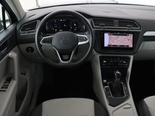 Volkswagen Tiguan 1.4 TSI eHybrid Style | Trekhaak | Stoelverwarming | 360 Camera | Adaptive cruise | Carplay | Par... ActivLease financial lease