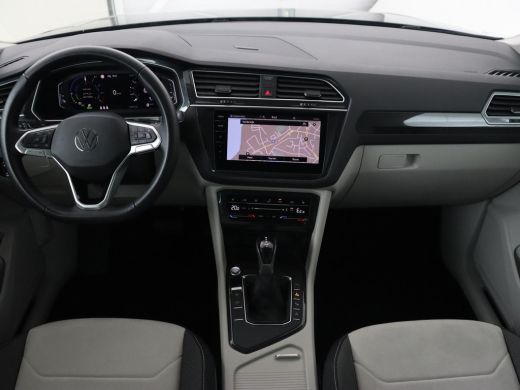 Volkswagen Tiguan 1.4 TSI eHybrid Style | Trekhaak | Stoelverwarming | 360 Camera | Adaptive cruise | Carplay | Par... ActivLease financial lease