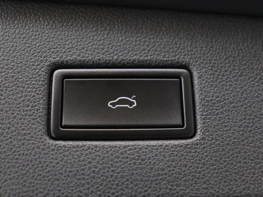 Volkswagen Tiguan 1.5 TSI Comfortline | Panoramadak | Stoelverwarming | Massage | Adaptive cruise | Carplay | Navig... ActivLease financial lease