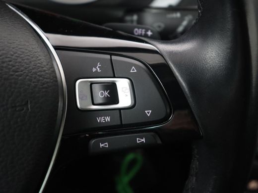 Volkswagen Tiguan 1.5 TSI Comfortline | Panoramadak | Stoelverwarming | Massage | Adaptive cruise | Carplay | Navig... ActivLease financial lease