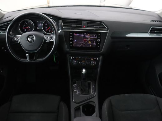 Volkswagen Tiguan 1.5 TSI Comfortline | Panoramadak | Stoelverwarming | Massage | Adaptive cruise | Carplay | Navig... ActivLease financial lease