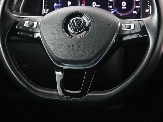 Volkswagen Tiguan 1.5 TSI R Line | Panoramadak | Stoelverwarming | Carplay | Massage | Dynaudio | Keyless | Full LE... ActivLease financial lease