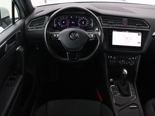 Volkswagen Tiguan 1.5 TSI R Line | Panoramadak | Stoelverwarming | Carplay | Massage | Dynaudio | Keyless | Full LE... ActivLease financial lease
