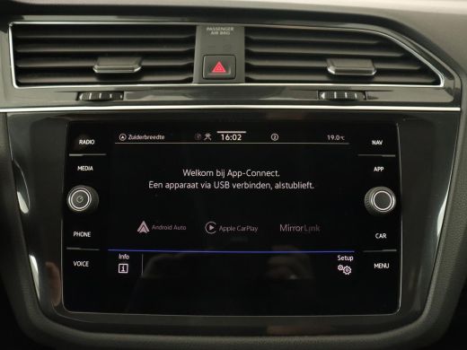 Volkswagen Tiguan Allspace 1.5 TSI Comfortline 7-persoons | 1e eigenaar | Trekhaak | Adaptive cruise | Keyless | Carplay | N... ActivLease financial lease