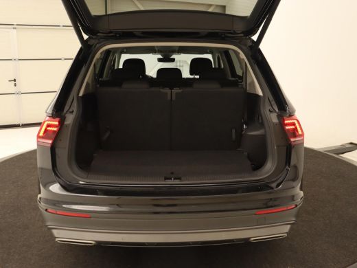 Volkswagen Tiguan Allspace 1.5 TSI Comfortline 7-persoons | 1e eigenaar | Trekhaak | Adaptive cruise | Keyless | Carplay | N... ActivLease financial lease