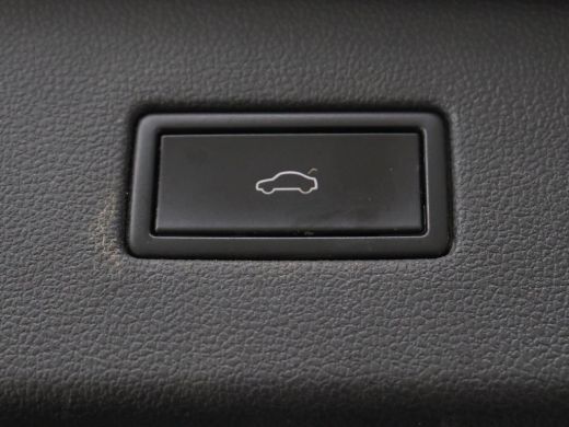 Volkswagen Tiguan Allspace 1.5 TSI R Line 7-persoons | Carplay | Adaptive cruise | 19'' | Navigatie | Camera | Virtual Cockp... ActivLease financial lease