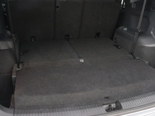 Volkswagen Tiguan Allspace 1.5 TSI R Line 7-persoons | Carplay | Adaptive cruise | 19'' | Navigatie | Camera | Virtual Cockp... ActivLease financial lease