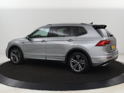 Volkswagen Tiguan Allspace 1.5 TSI R Line 7-persoons | Carplay | Adaptive cruise | 19'' | Navigatie | Camera | Virtual Cockp... ActivLease financial lease