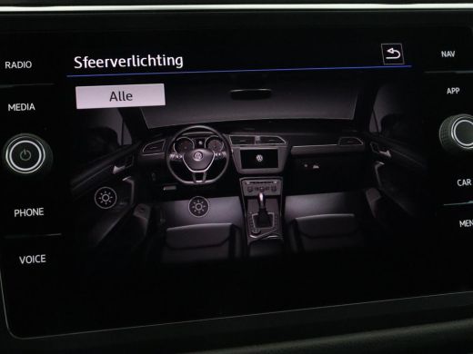 Volkswagen Tiguan Allspace 1.5 TSI R Line 7-persoons | Carplay | Adaptive cruise | 19'' | Navigatie | Camera | Virtual Cockp... ActivLease financial lease