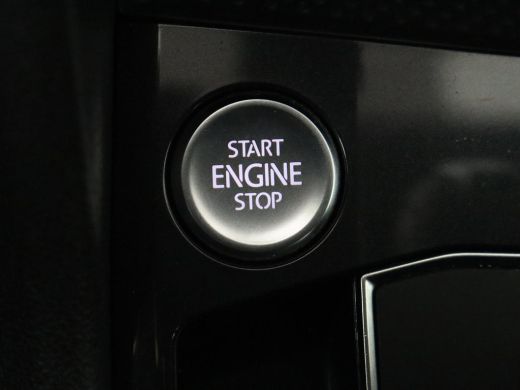 Volkswagen Tiguan Allspace 1.5 TSI R Line 7-persoons | Carplay | Adaptive cruise | 19'' | Navigatie | Camera | Virtual Cockp... ActivLease financial lease