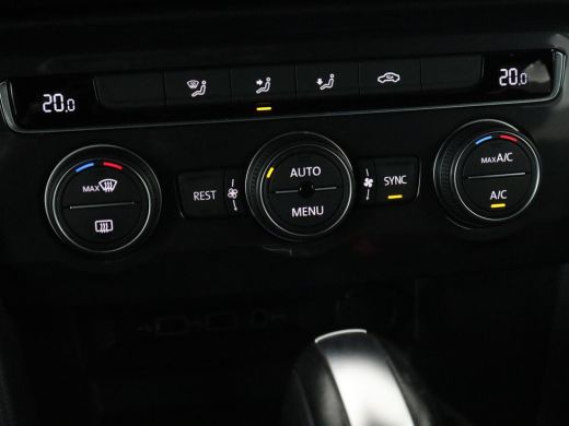 Volkswagen Tiguan Allspace 1.5 TSI R Line 7-persoons | Carplay | Adaptive cruise | 19'' | Navigatie | Camera | Virtual Cockp... ActivLease financial lease