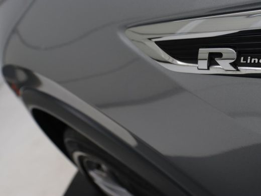 Volkswagen Tiguan Allspace 1.5 TSI R Line 7-persoons | Carplay | Adaptive cruise | 19'' | Navigatie | Camera | Virtual Cockp... ActivLease financial lease