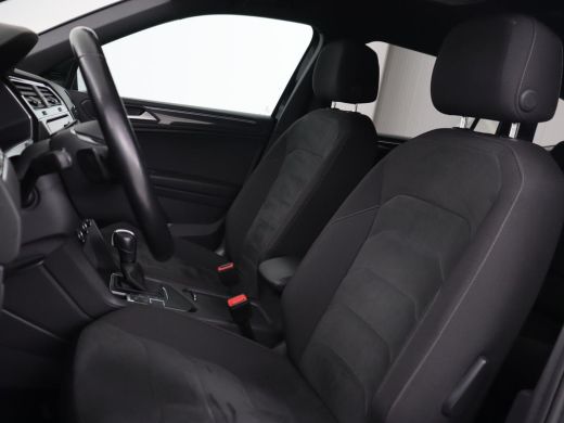 Volkswagen Tiguan Allspace 1.5 TSI R Line | Trekhaak | Camera | Full LED | Adaptive cruise | Virtual Cockpit | Park Assist |... ActivLease financial lease