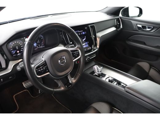 Volvo  S60 2.0 B5 R-Design ActivLease financial lease