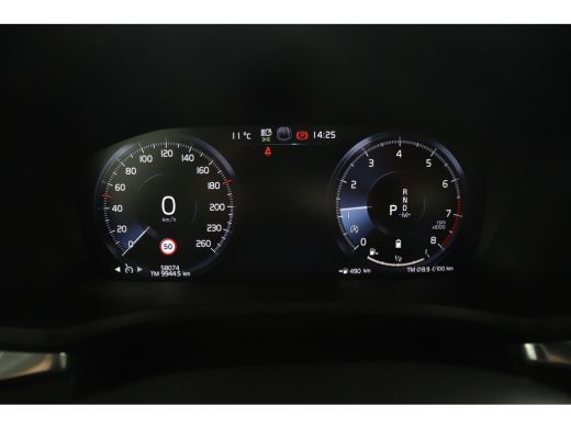 Volvo  S60 2.0 B5 R-Design ActivLease financial lease