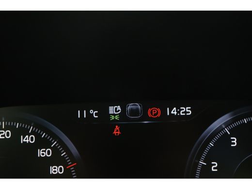 Volvo  S60 2.0 B5 R-Design ActivLease financial lease