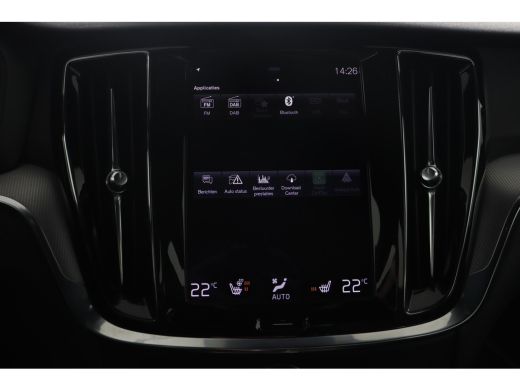 Volvo  S60 2.0 B5 R-Design ActivLease financial lease