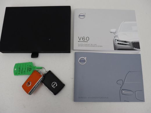 Volvo  V60 2.0 T6 AWD Recharge Inscription | Trekhaak | Stoel & stuurverwarming | Leder | Adaptive cruise | ... ActivLease financial lease