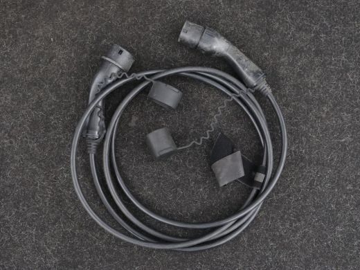 Volvo  XC40 Recharge P8 AWD R Design | Trekhaak | Stoel & stuurverwarming | Camera | Carplay | Leder/Alcantar... ActivLease financial lease