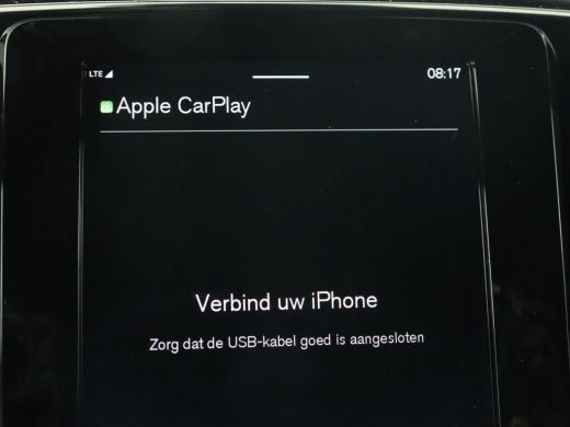 Volvo  XC40 Recharge P8 AWD R Design | Trekhaak | Stoel & stuurverwarming | Camera | Carplay | Leder/Alcantar... ActivLease financial lease