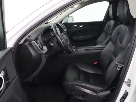 Volvo  XC60 2.0 Recharge T6 AWD Inscription | Panoramadak | Trekhaak | Leder | Stoelverwarming | Camera | Car... ActivLease financial lease